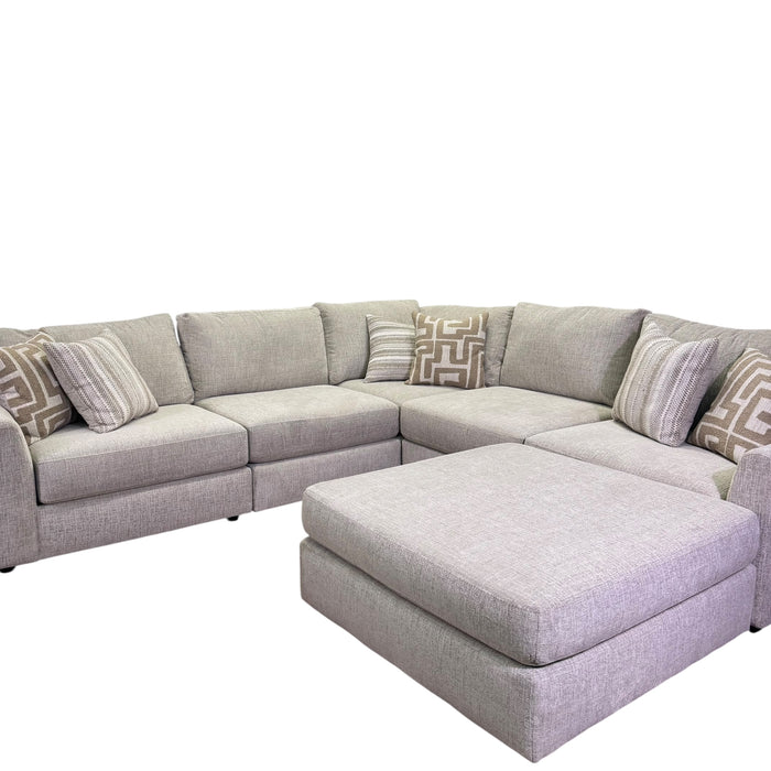 Marlow Modular 5 Piece Sectional in Cream