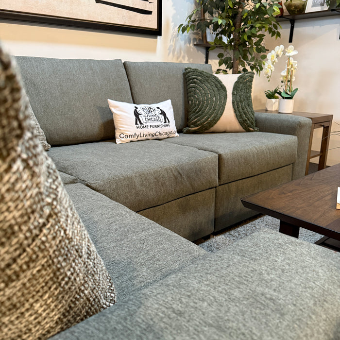 Daina Modular Sectional in Forest Green