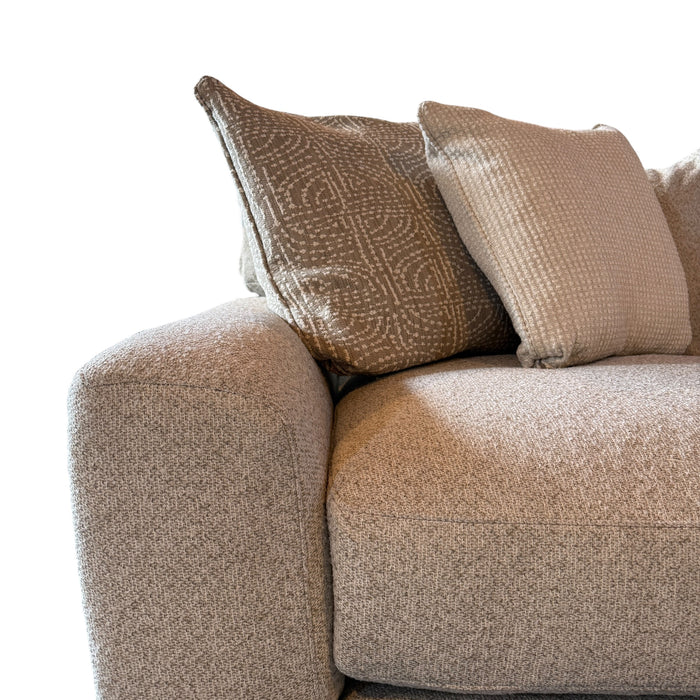 Nest Sectional with Right Chaise