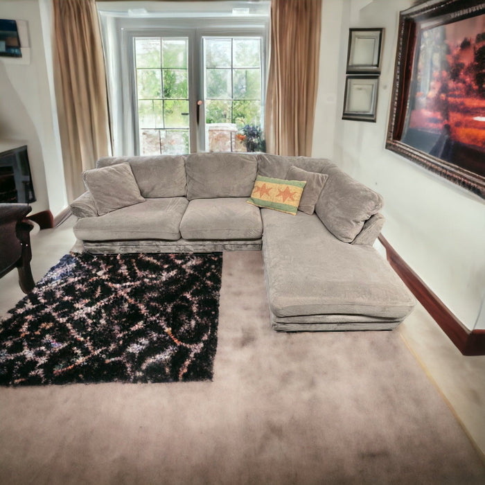 Super Comfy Gray Microfiber Sectional Couch with Right Chaise