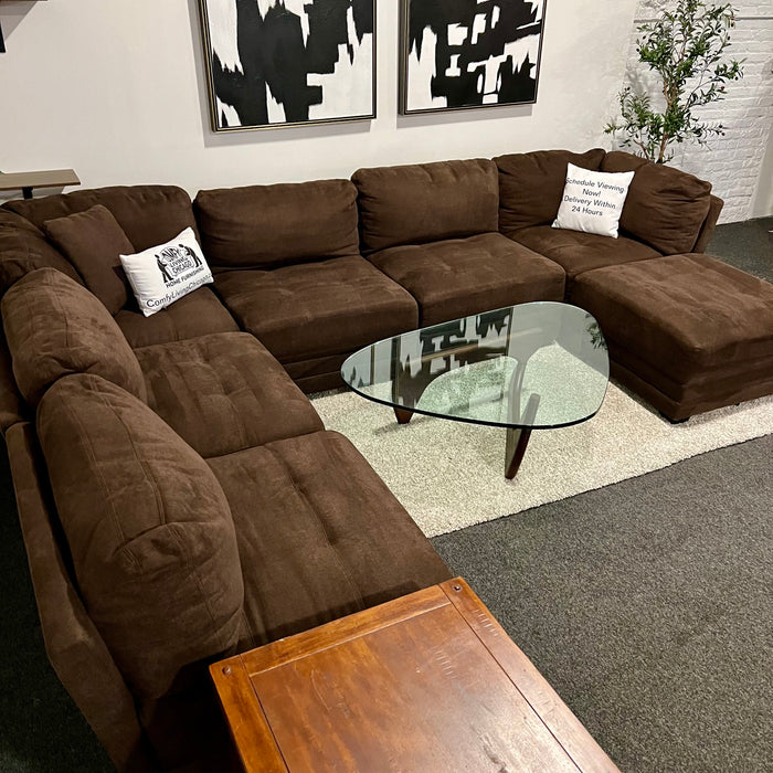 Large Thomasville Brown 7 Piece Modular Sectional Couch with Ottoman