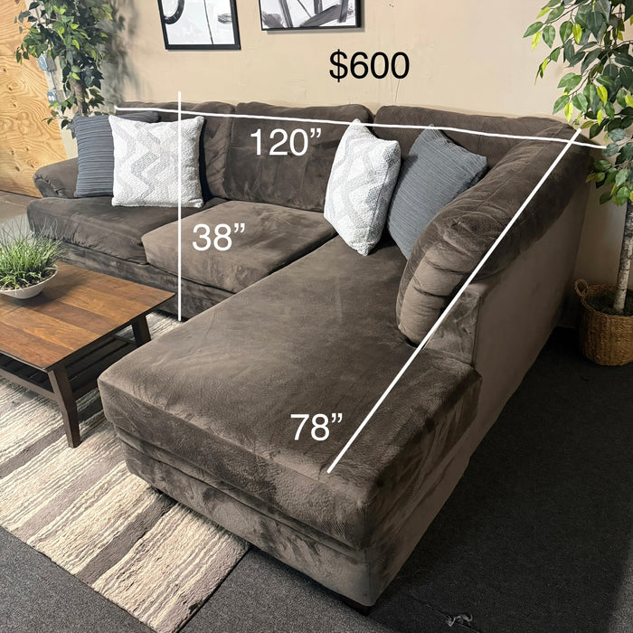 Bumper Chaise Sectional Sofa