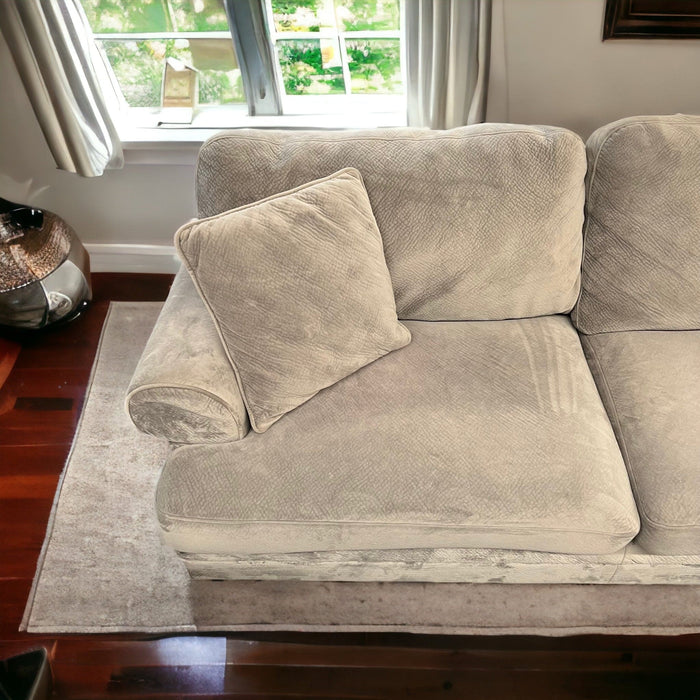 Super Comfy Gray Microfiber Sectional Couch with Right Chaise