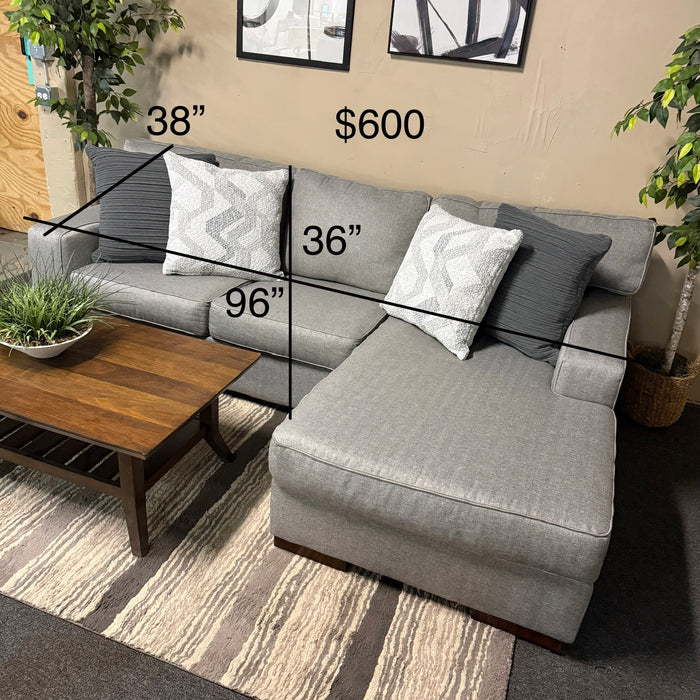 Sectional Sofa with Chaise