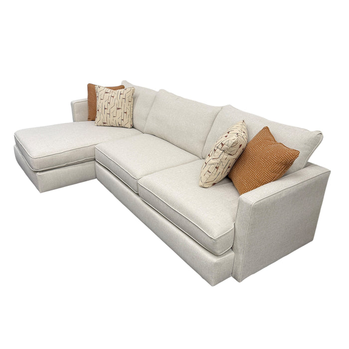 Finley Sectional with Left Facing Chaise in Grande Glacier