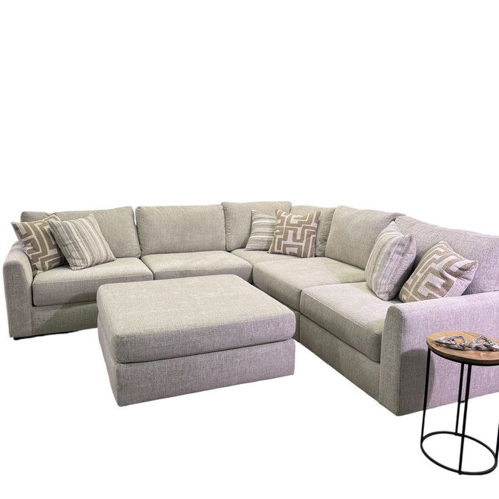 Marlow Modular 5 Piece Sectional in Cream