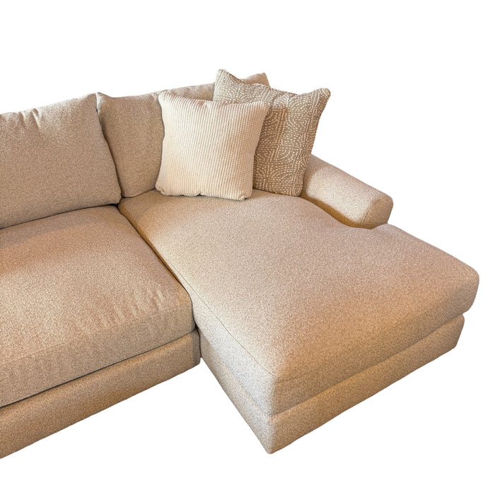 Nest Sectional with Right Chaise
