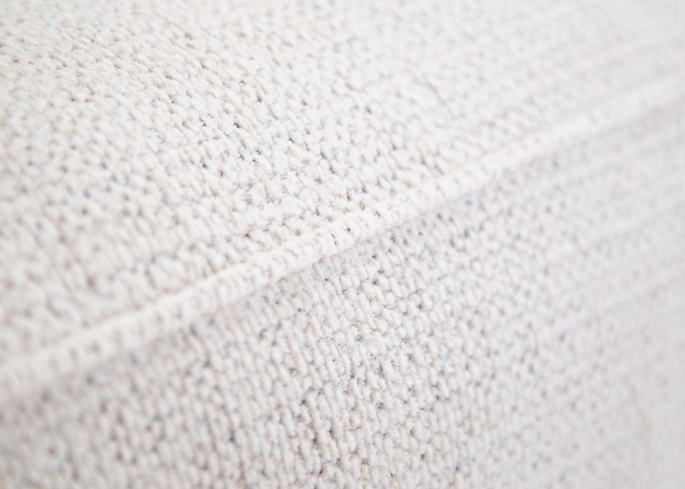 Luna Collection in Cream