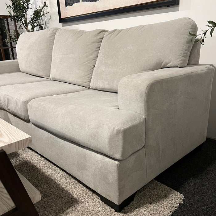 Benchcraft Light Gray Sectional with Chaise