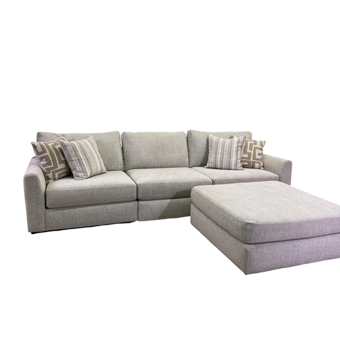 Marlow Modular 4 Piece Sectional in Cream