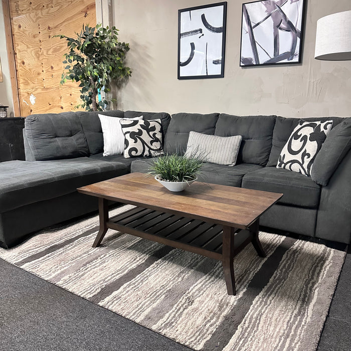 Sectional with Bumper Chaise in Gray