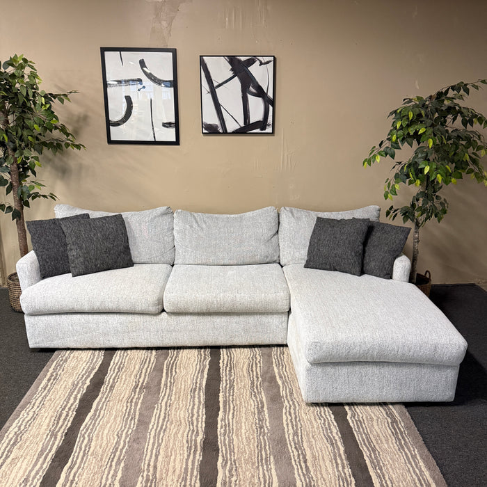 Sectional Sofa with Chaise