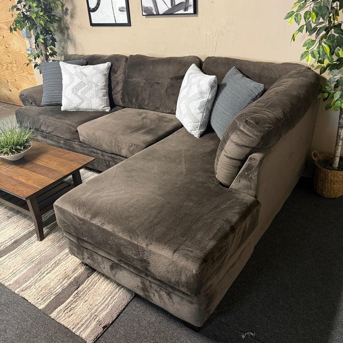 Bumper Chaise Sectional Sofa