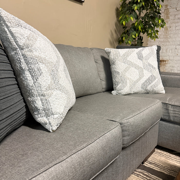 Sectional Sofa with Chaise