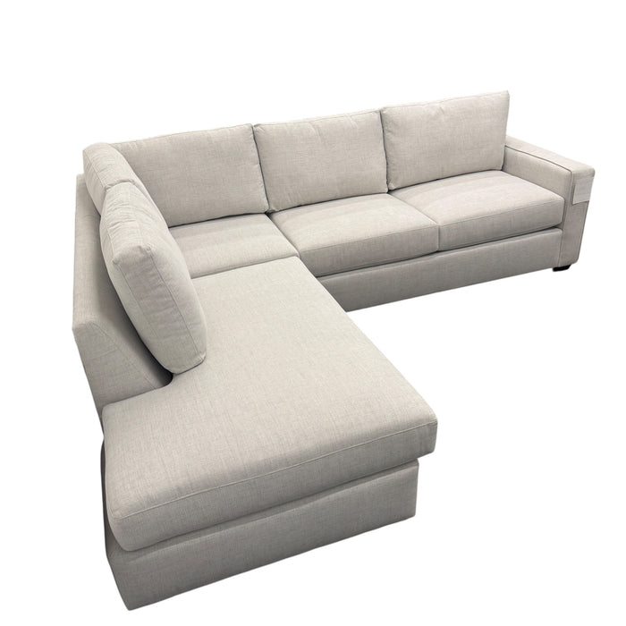 Newport Sectional with Bumper Chaise in Light Gray