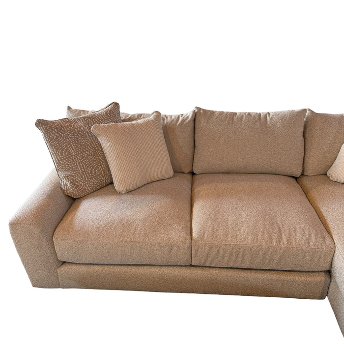 Nest Sectional with Right Chaise