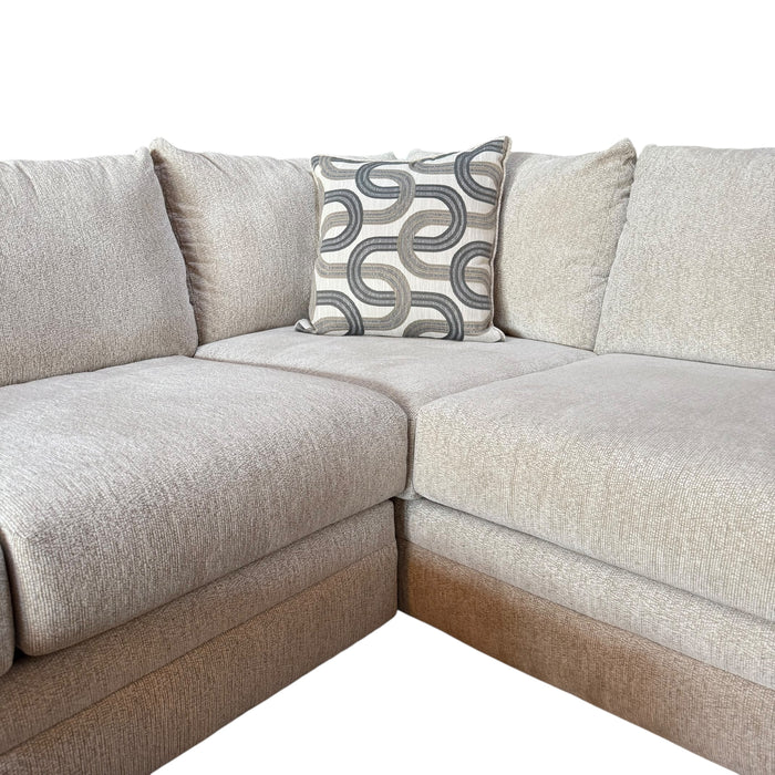 Prairie U Shape Sectional Sofa in Cream